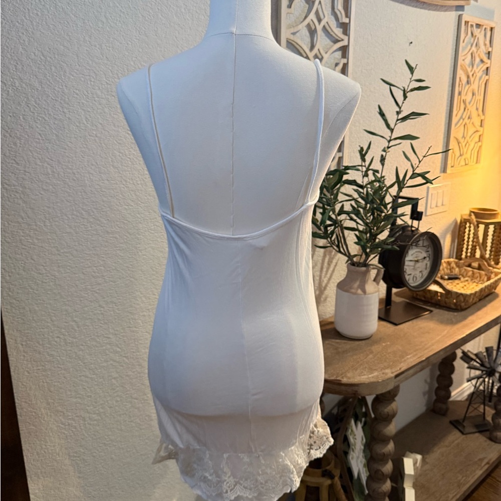 Lily White Slip Dress with Lace Detail - Picture 3 of 4